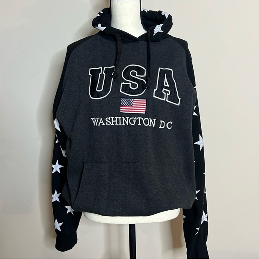 USA Washington DC Star Sweater - Black